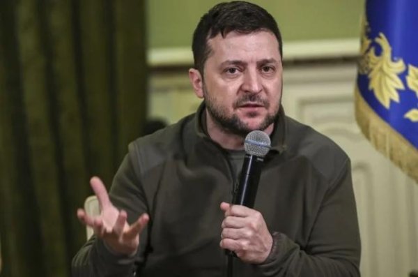 易云达配资 泽连斯基：准备好和普京讨论领土问题以及一些历史上的奇谈怪论